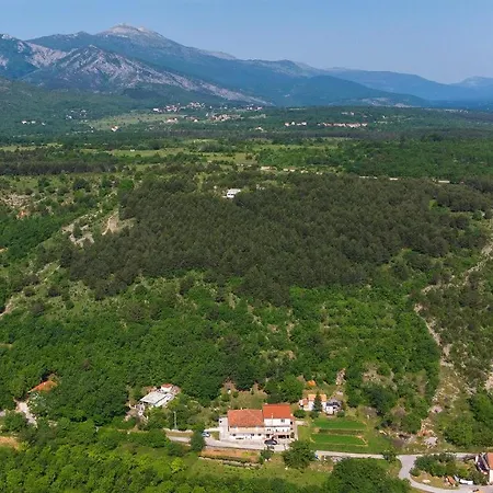 Apartman Noa Hrvace Exterior photo